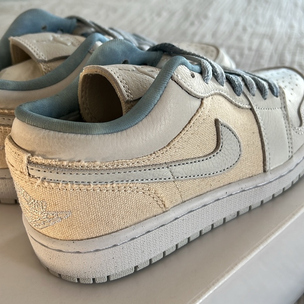 Nike Air Jordan 1 Low | Women Size 5 NWOT